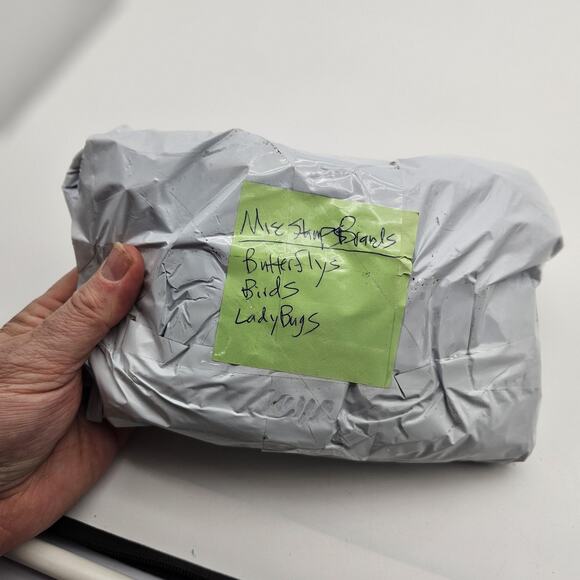 Vintage Wood Rubber Stamp Lot Butterflies Birds Ladybugs Bees Flowers Snail Mail - Picture 2 of 16